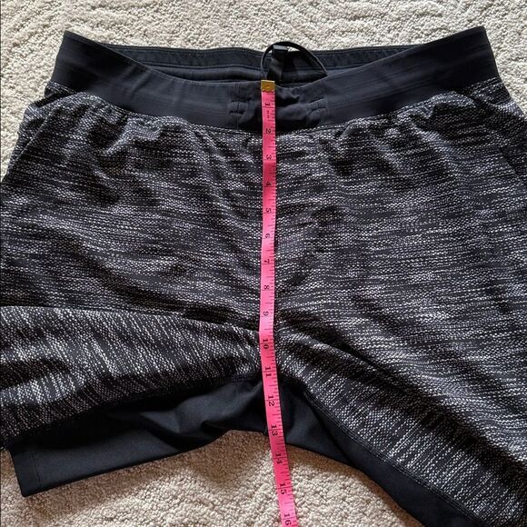 Lululemon T.H.E. Short *Linerless 9” All Court Texture White Black - Picture 14 of 15